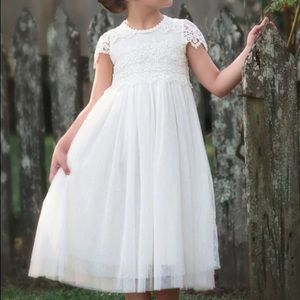 Girls first communion dress. Size 8 NWT